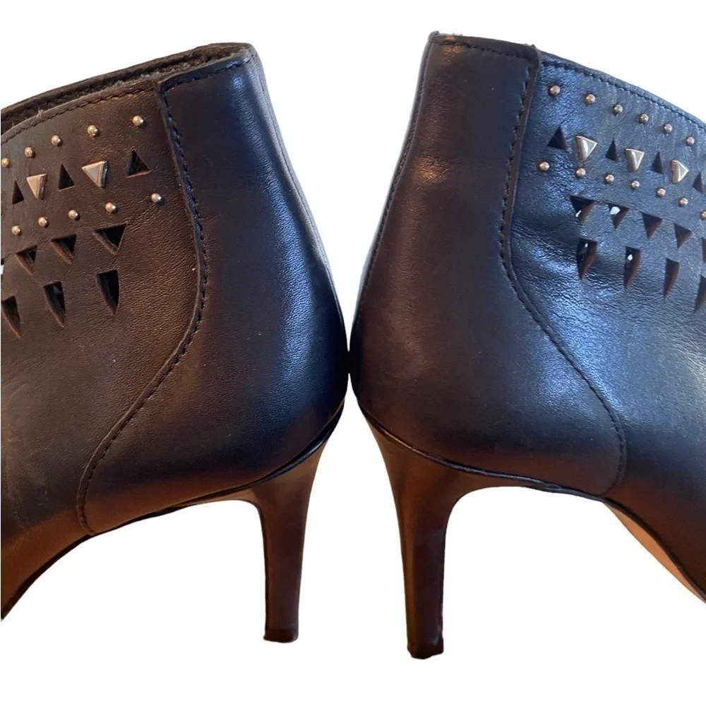 Vince Camuto Peep Toe Leather Ankle Booties Black 6M
